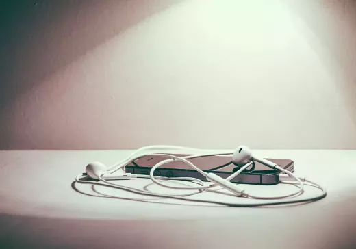 The Best Dumbphones on the Market